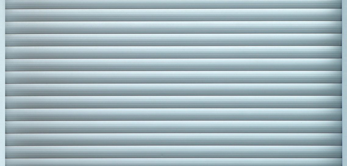roll-up-door-1778586_1920